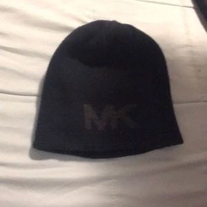 michael kors beanie